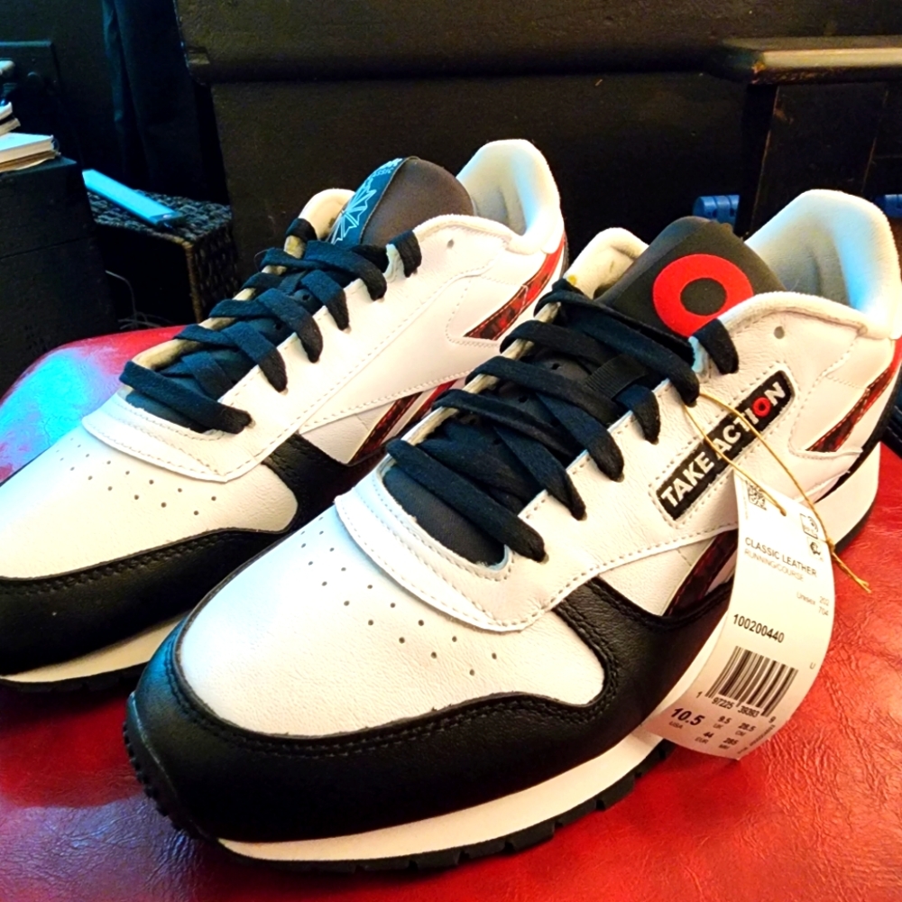Running shoes
